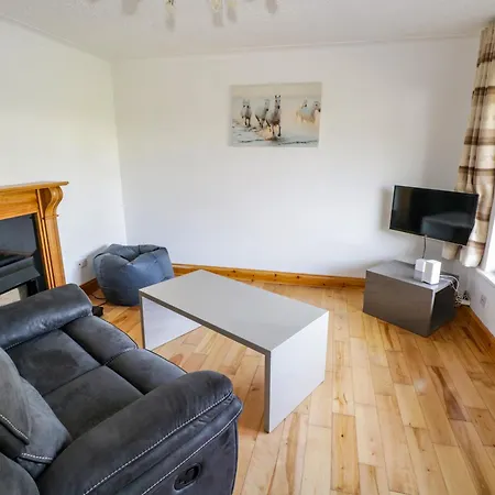 Holiday home Oileainan
